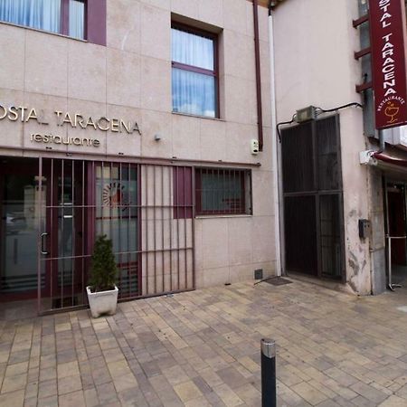Hostal Restaurante Taracena Yunquera de Henares Ngoại thất bức ảnh