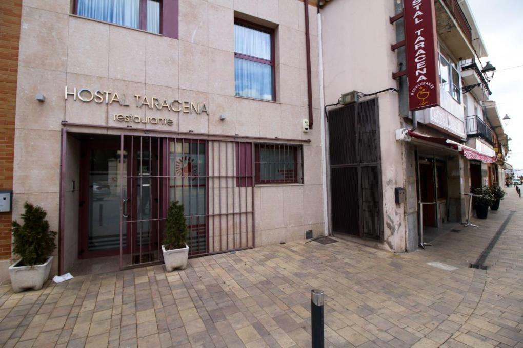 Hostal Restaurante Taracena Yunquera de Henares Ngoại thất bức ảnh